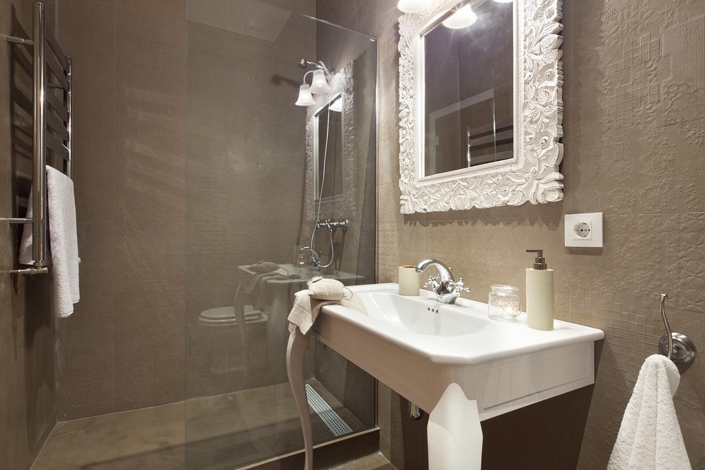 Apartments Barcelona & Home Deco Centro מראה חיצוני תמונה